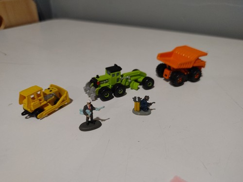 Micro Machines Vintage Galoob 1999 #31 Heavy Construction Dump Truck Orange - Picture 3 of 3