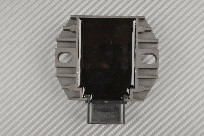 Régulateur de tension pour Suzuki V-Strom 1000 modèles 2001 et 2002 - 2