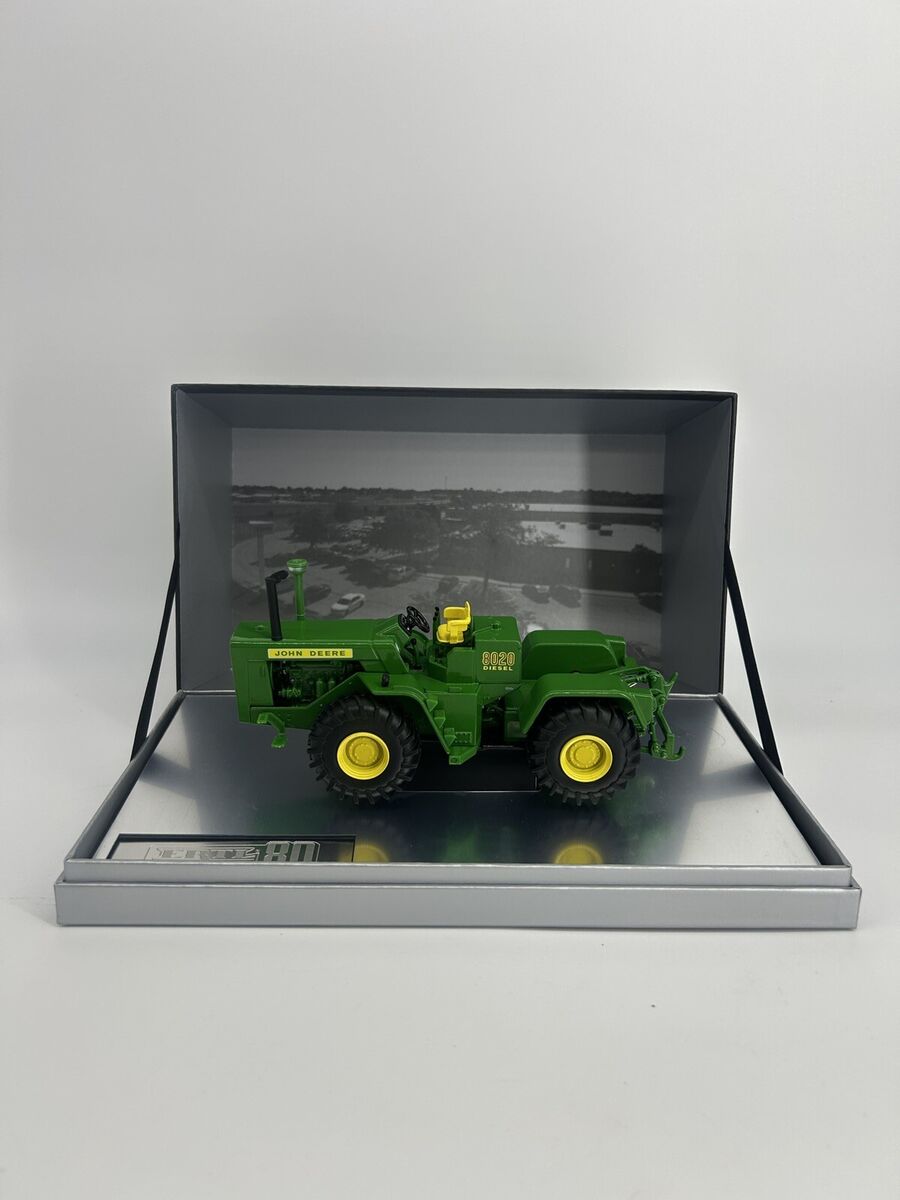NEW John Deere ERTL 1/32 8020 80th Anniversary Prestige Die NEW John Deere ERTL 1/32 8020 80th Anniversary Prestige Die