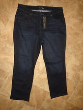 Women's Lee Relaxed Fit Straight Leg Mid Rise Stretch Jeans 16 Short NWT 34x27