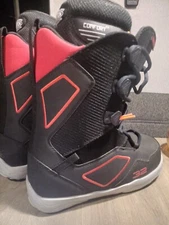 Thirty Two Snowboard Boots us size 6 black&red