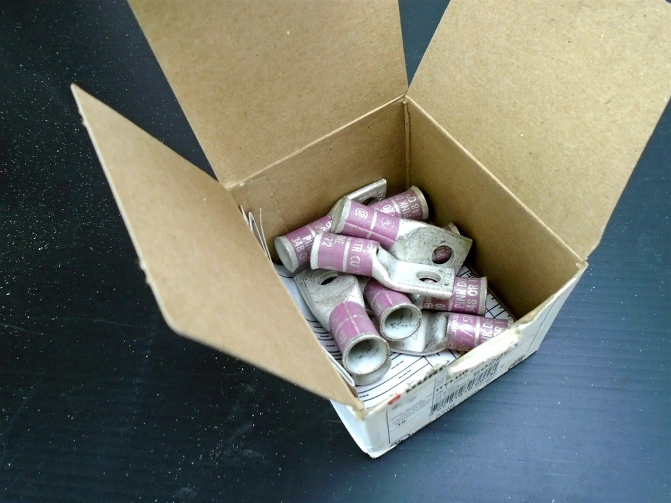 (10 Pcs) HUBBELL BURNDY - 502255 - YA25LB - 1/0, 1-Hole, Short 600V - 5/16" -NEW - Image 2 of 4