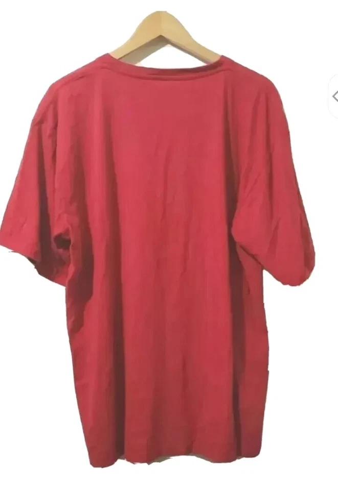 Camiseta Gráfica Carnaval Para Hombres XXL Roja Manga Corta Cuello Redondo Puerto Rico  Foto 2 de 4