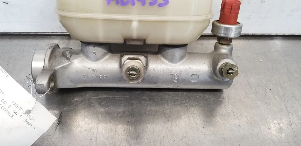 Ford F250 Super Duty 1996 freno cilindro maestro 5,8 L gasolina desde 8501 PBV Foto 3 de 4