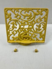 Vintage Yellow Cast Iron Trivet Ornate Decorative Kitchen Heat Stand/Book Stand