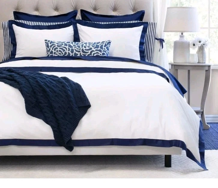 Juego de edredón 1 King de algodón con ribete blanco y azul + 1 sábana plana King + 1 sábana ajustable King  Foto 2 de 2