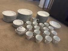 Mint Premier Candlelight ME214 Fine China Set 67 Pc Service for 12 + Extras EUC