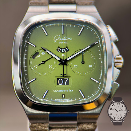 Glashütte Original Seventies Chronograph Panorama Date 40 Green 1-37-02-09-02-62