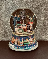 SNOW GLOBE NEW YORK CITY BROADWAY MUSICAL GLOBE