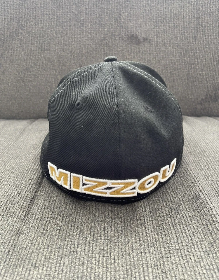 Missouri Tigers Hat Cap Fitted Mens 7 1/4 Black White NCAA Football New Era - Image 2 of 4