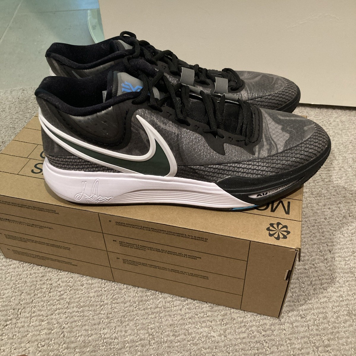 Nike Kyrie 8 Unisex Shoes Size 13 Men/14.5 Women ORCA | eBay display picture 3
