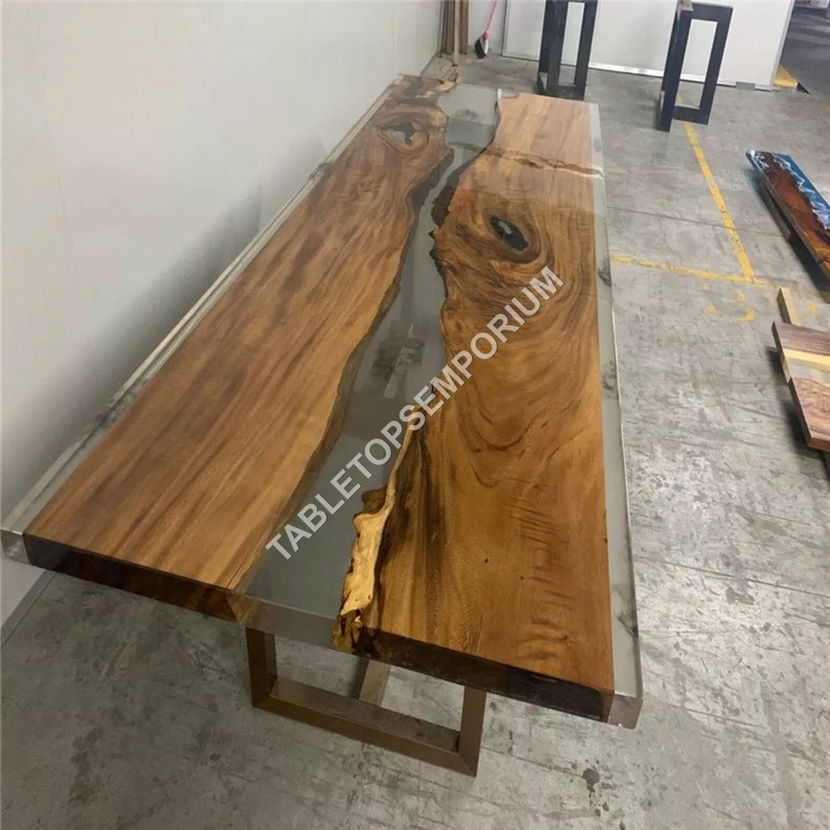 Resin wood 2024 table for sale