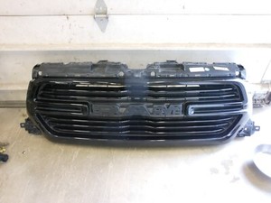 19 Ram 1500 Grille Black 19 Grill Ebay