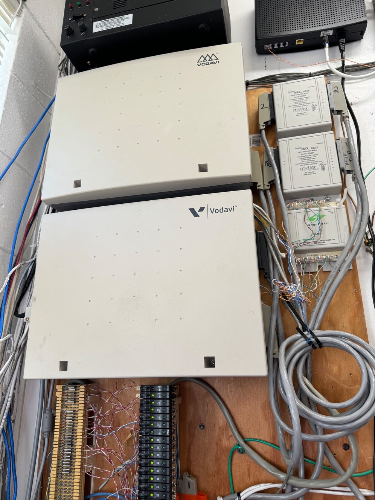 Vodavi Starplus STS Complete working telephone system eBay