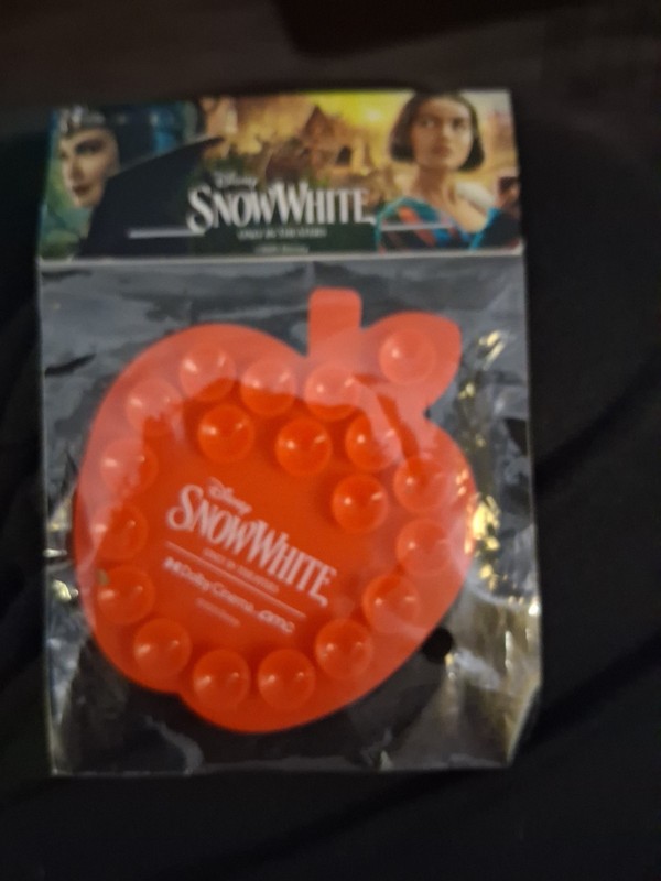 NIP 2025 AMC Disney Snow White Dolby Cinema Fan Event Suction Cup Phone Mount