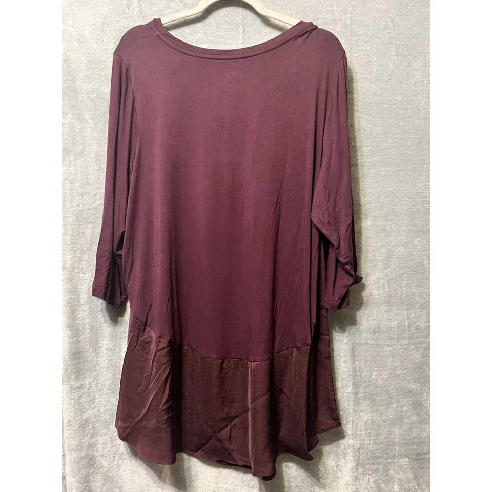 LOGO Lori Goldstein 3X Ciruela Mezcla Tela Túnica Top Rayón Elastizado Dobladillo Detalle Foto 4 de 4