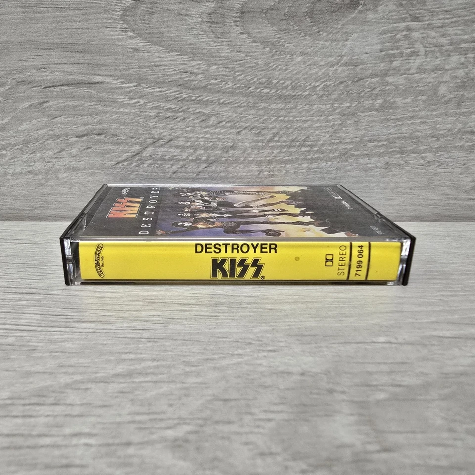 Kiss - Destroyer - Cassette Tape 1st Press - Casablanca Holland 1976 Scarce  - Image 3 of 4