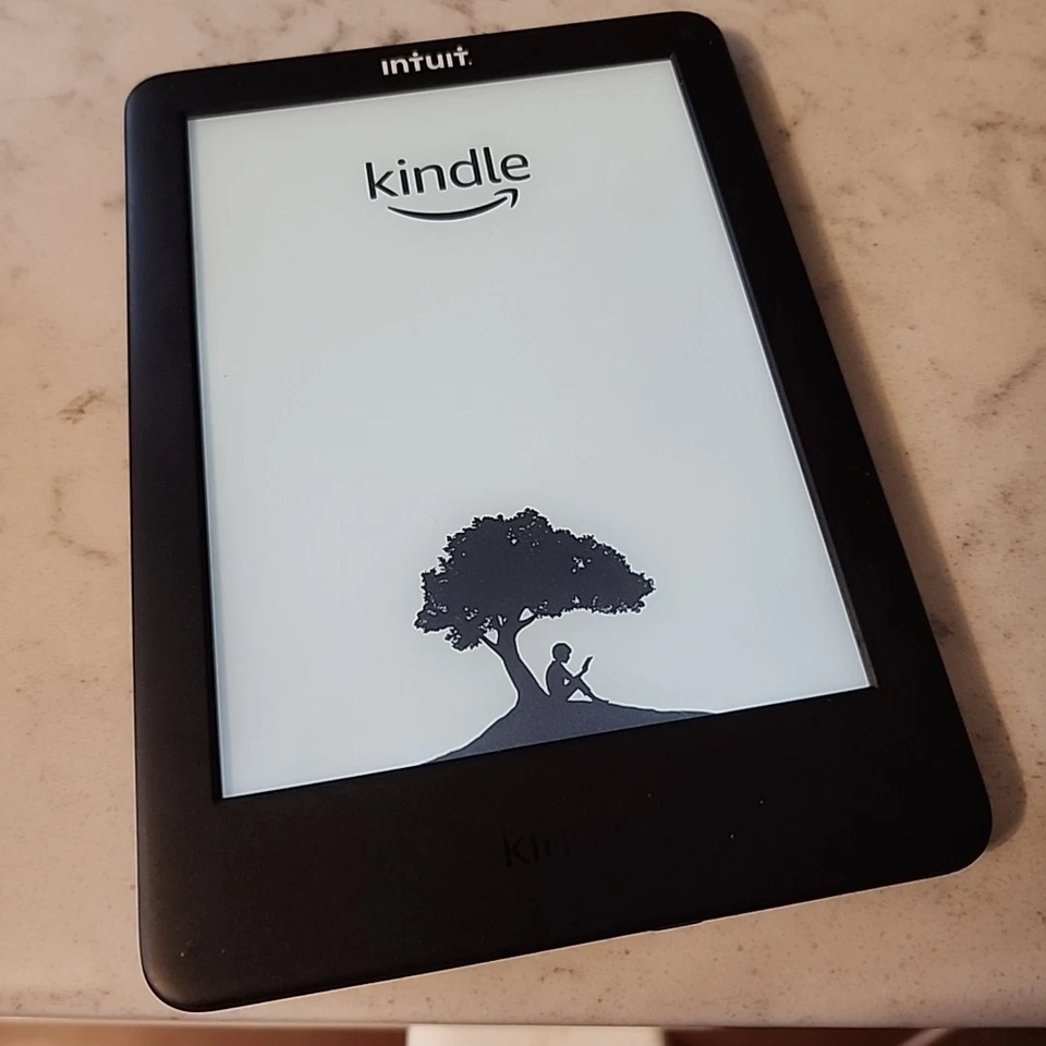 Amazon Kindle 10th Gen 6 inch WiFi Audible 4GB Black or J9G29R - Image 4 of 4