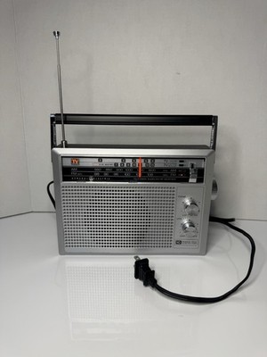 Vintage GE 7-2940B AM FM TV Weather Radio Portable Hong Kong Tested Works