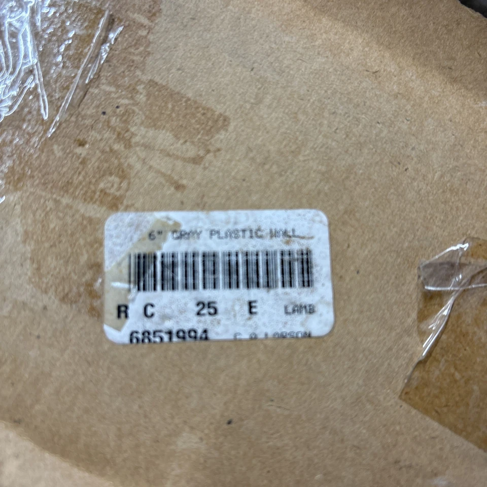 Amortiguador de tapa de pared de plástico gris Lambro Industries Lambro 6" LAM351G Foto 3 de 3