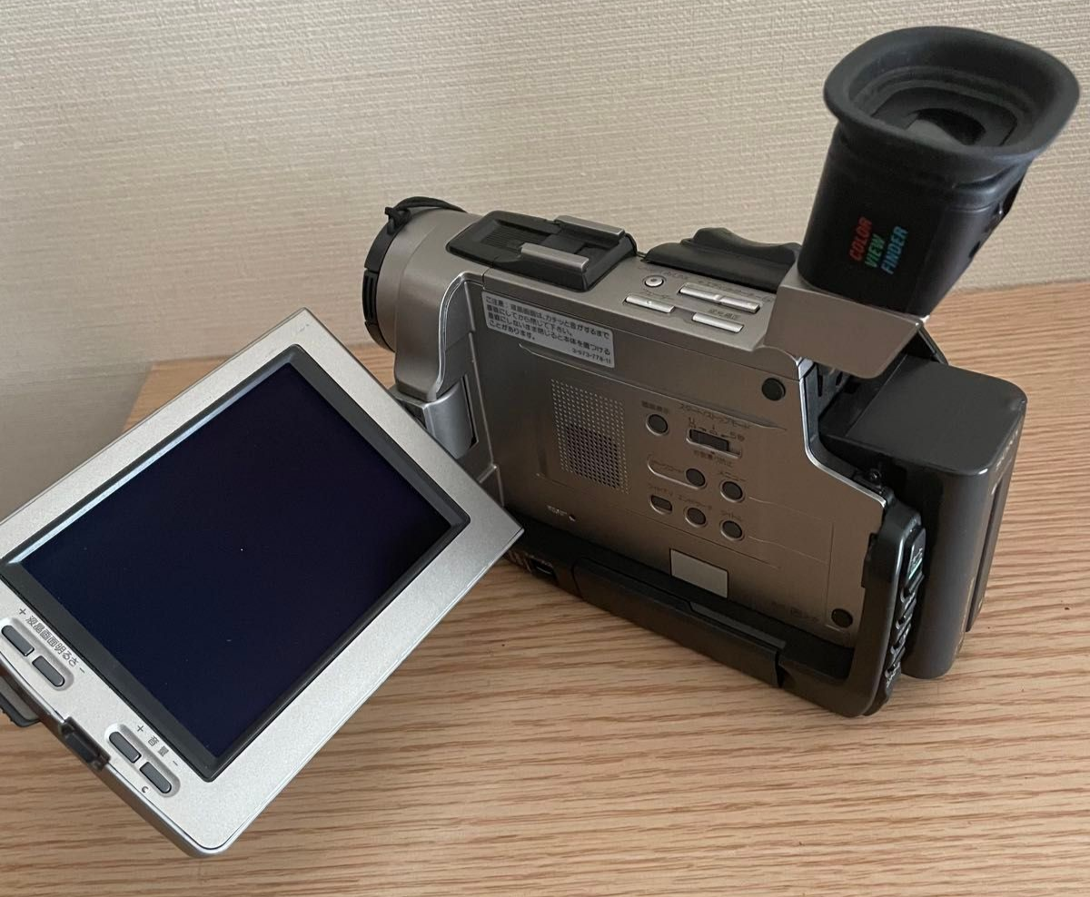 Sony Handycam DCR-TRV7 miniDV Video Camera Digital Zoom120x 4.0