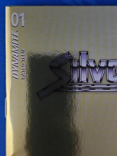 Silverhawk #1 Dynamite 2025 1:20 CVR X Símbolo Variante Lámina de Oro - Imagen 2 de 12
