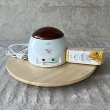 GIGI Wax Warmer Hair Removal Kit with 100 Large Applicators Adjustable Temp 0225