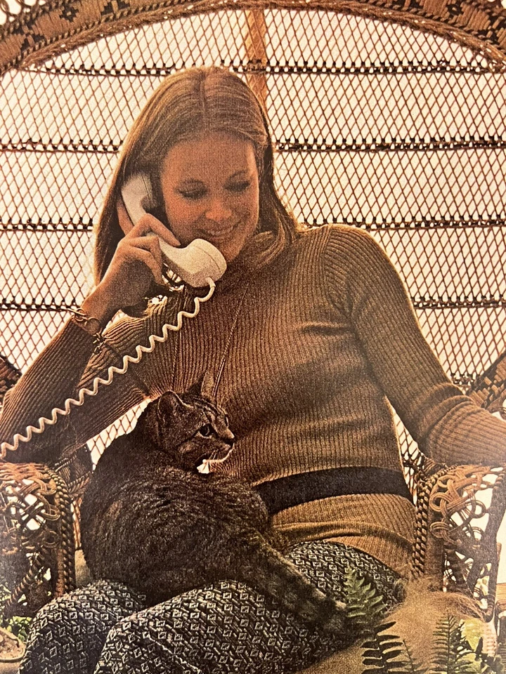 L&M Cigarettes 1971 Life Print Añadir 13x11 Años 70 Mujer Con Gato Foto 2 de 3