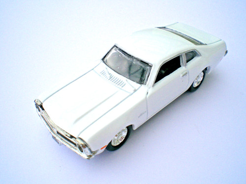 MOTOR MAX * 1970 FORD MAVERICK * WEIß * 1:60 * OHNE OVP