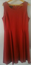 CHRISTMAS  DRESS RED BY SPENSE SIZE 6 WITH TAG. SIMPLE STYLE ELEGANT 