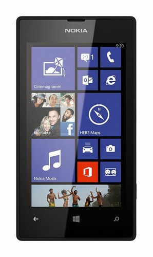 Nokia Lumia Phone, 3 Batteries, Cases, MicroSD card, Screen Protectors & more!