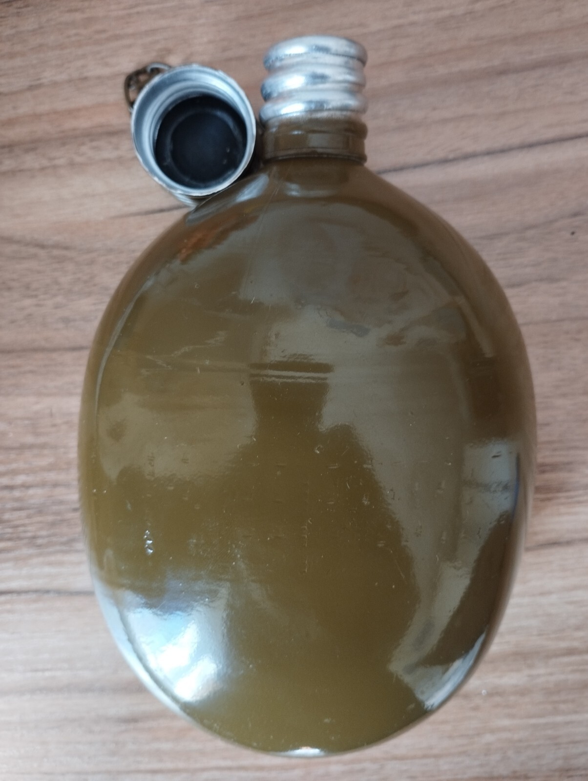 Aluminium flask, Soviet army, 'Krasny Vyborzhets', 1989 — image 5