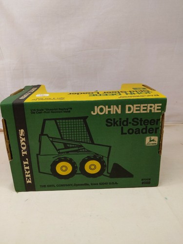 1/16 Ertl Farm Toy John Deere Skid Steer Loader - Picture 4 of 5