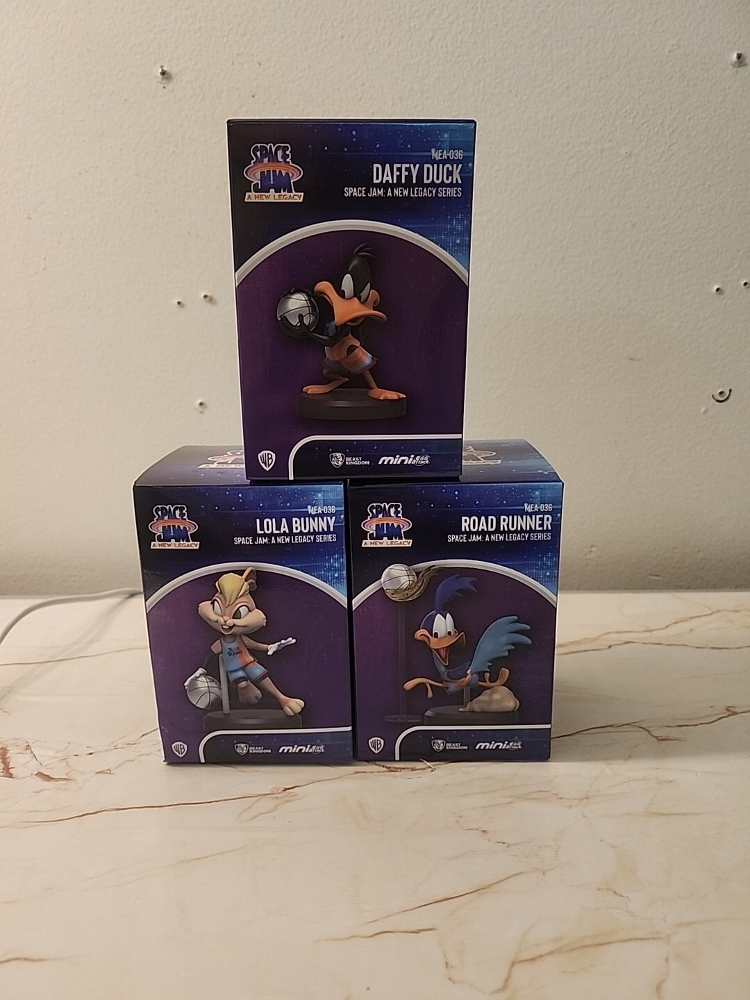 Picture 1 of 5