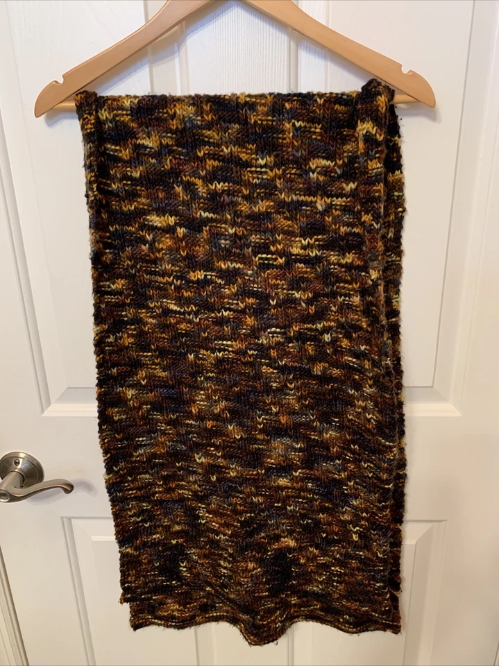 Sett Road Stole Handknitted Manos Del Uruguay worsted yarn Earth Colors - Image 4 of 4