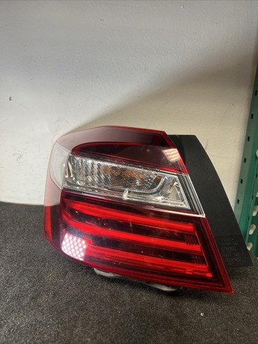 2016 2017 Honda Accord Driver Left LH Side LED w/Halogen Tail Light OEM