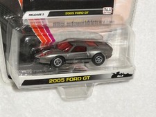 AUTO WORLD XTRACTION 2005 FORD GT HO SLOT Mint on Card 