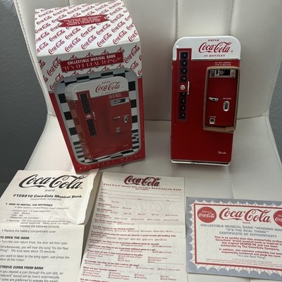 New! Vintage 1994 Die-Cast Enesco Coca Cola Vending Machine Coin
