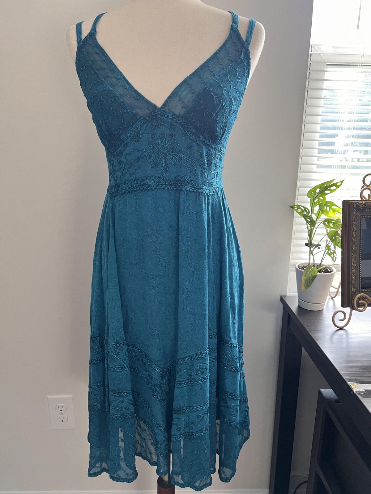 Picture 1 of 21