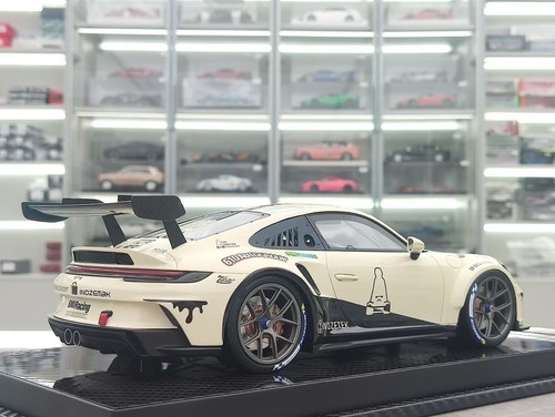 Porsche 911 GT3 Cup 2025 1/18 - 18068-3 VIP MODELS - Picture 3 of 4