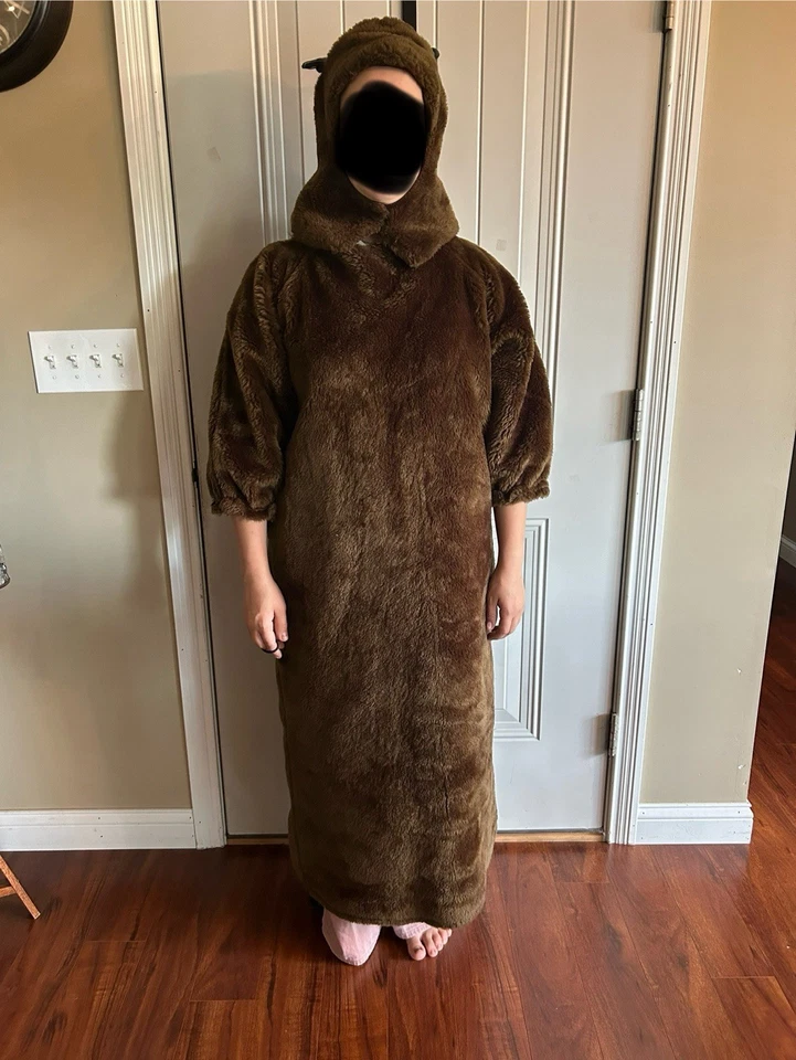 Disfraz de castor. Tamaño adulto pequeño. Hecho a mano. Piel sintética, sombrero, cola enorme. Foto 2 de 4