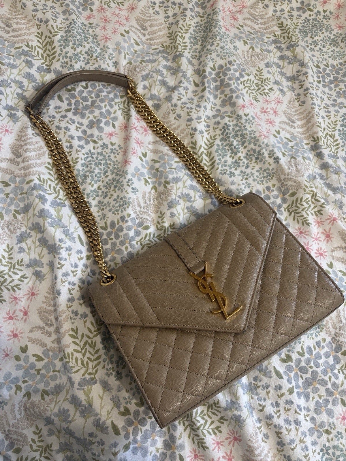 Borsa a mano tracolla Saint Laurent beige scuro media busta 600185