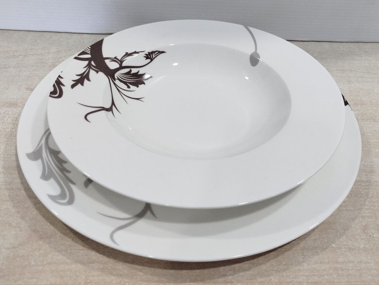 Fade Servizio Piatti Araffa 40 Pezzi Porcellana Bone China — foto 5