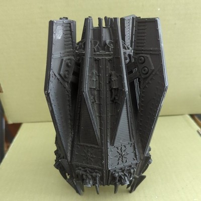 Warhammer 40k OOP Forgeworld CSM Chaos Dreadclaw Drop Pod Assembled & Primed.