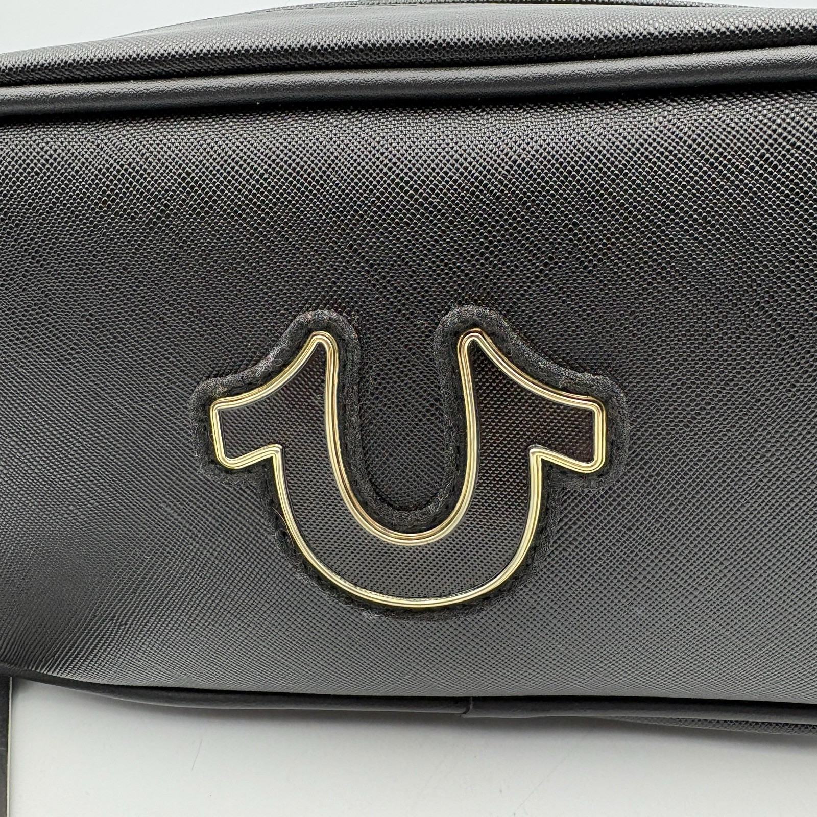 True Religion Men's Vemo Toiletry Bag Black Gold Horseshoe Logo w/ 2 Kit Bottles thumbnail 2