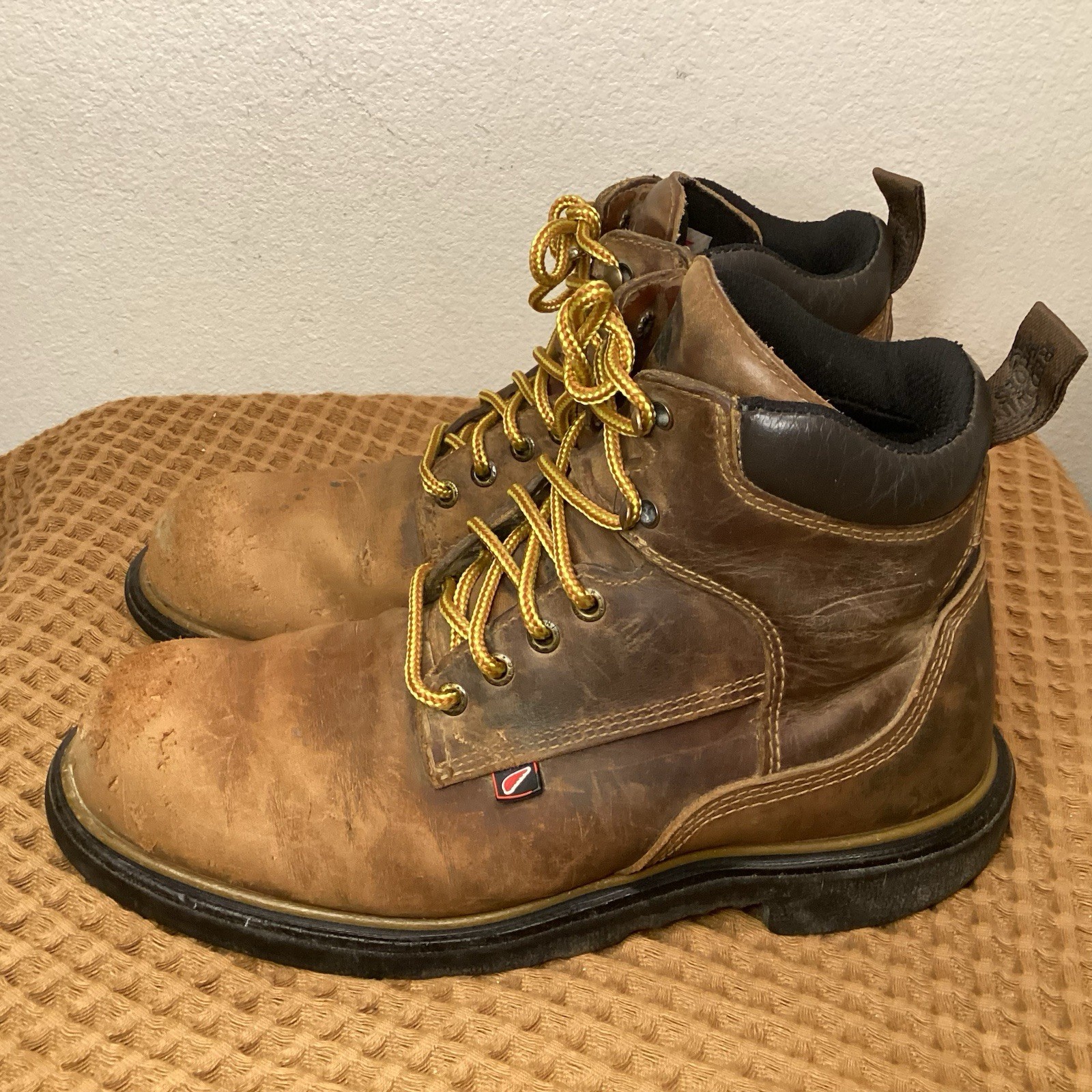 Red Wing Shoes 912 Mens Sz 8 Dynoforce Leather Boots Oil Resistance Work Shoe