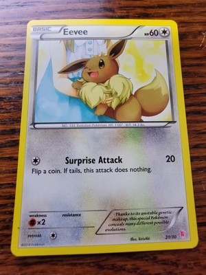 Eevee 21/30 Xy Trainer Kit: Sylveon & Noivern Regular