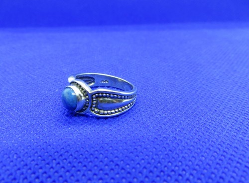 Dazzling Native Signed Sterling Silver Ornate Lapis Ring - Picture 2 of 4
