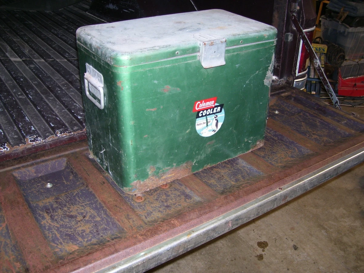 Green metal hotsell coleman cooler