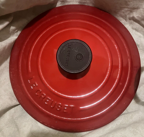 Le Creuset Francia #18 Esmalte Rojo Hierro Fundido Redondo Holandés Excelente Forma - Imagen 3 de 9